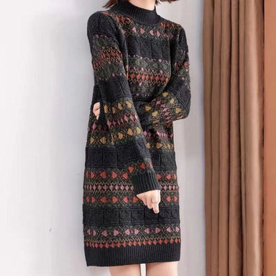 Mony - Knitted dress with ethnic pattern